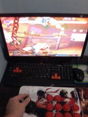 Playing Street Fighter Zero 2
