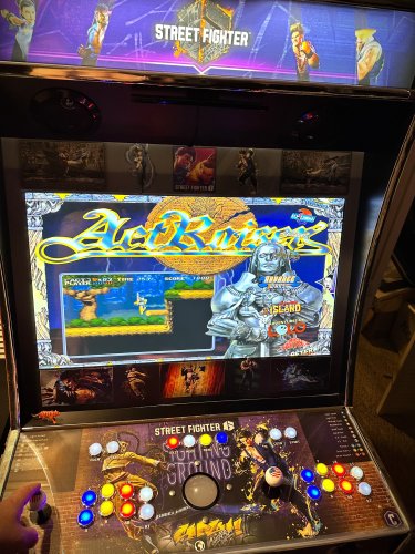 SF6_arcade.thumb.jpeg.d28f29e68f4d8f133baf94c67aef986f.jpeg